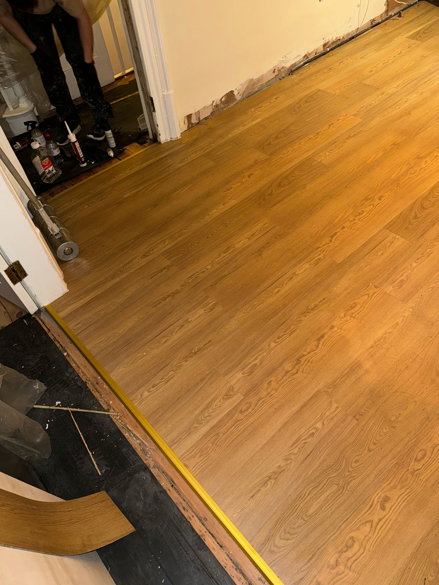 Amtico Spacia Pale Ash fitting in-4