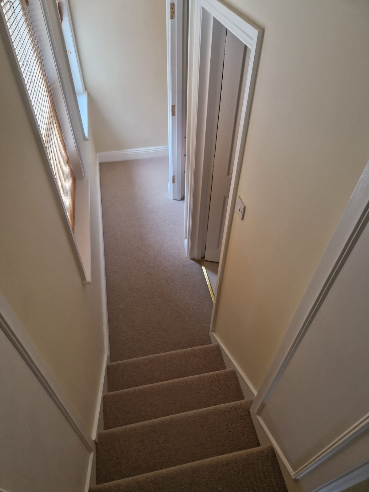 Hugh Mackay Carpets Deco Plains Putty installation in-3