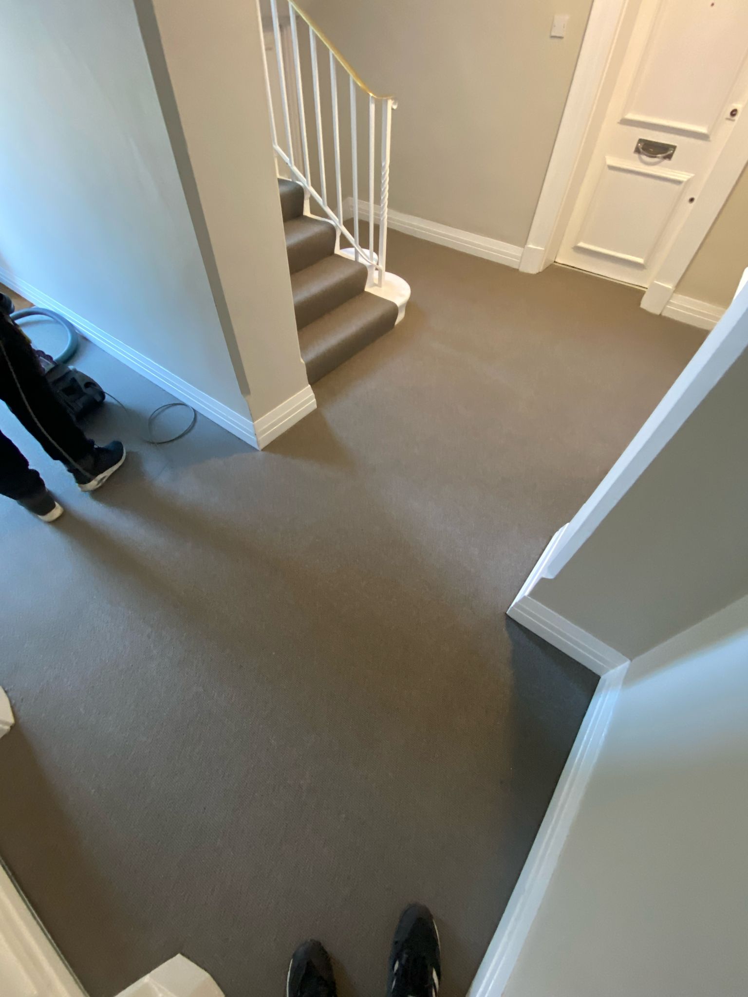 Victoria Carpets Habberly Ridge Simply Bracken installation in-5