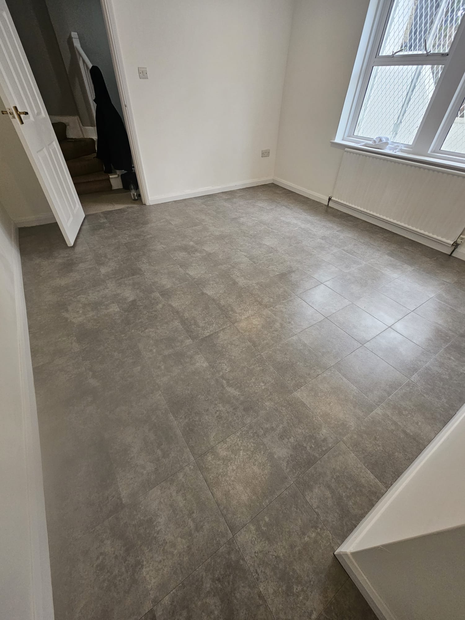 Amtico Spacia Gallery Concrete Installation in Ealing Carpet - Amtico Flooring - Residential