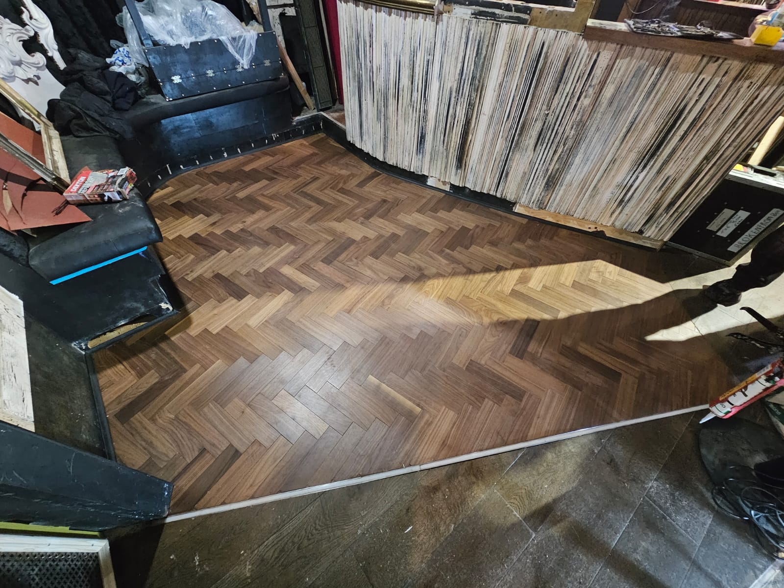 Amtico Spacia Noble Oak and Black Walnut installation in – 2