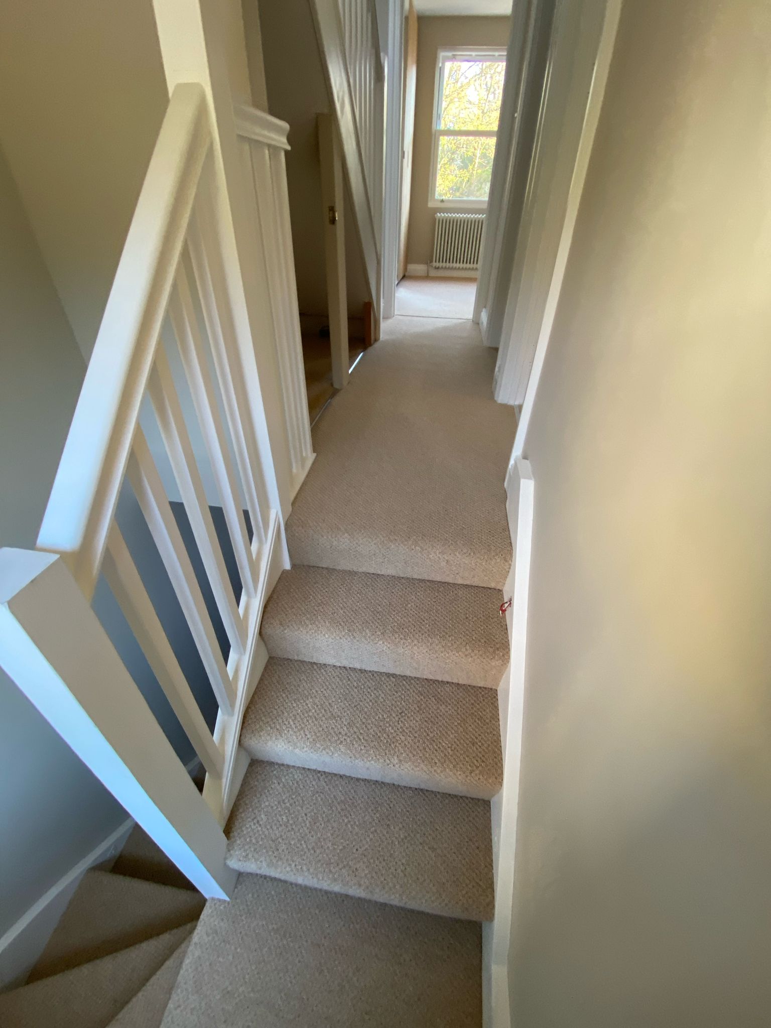 Clarendon Carpets Mortlake Brussels Sand Dune installation in – 2