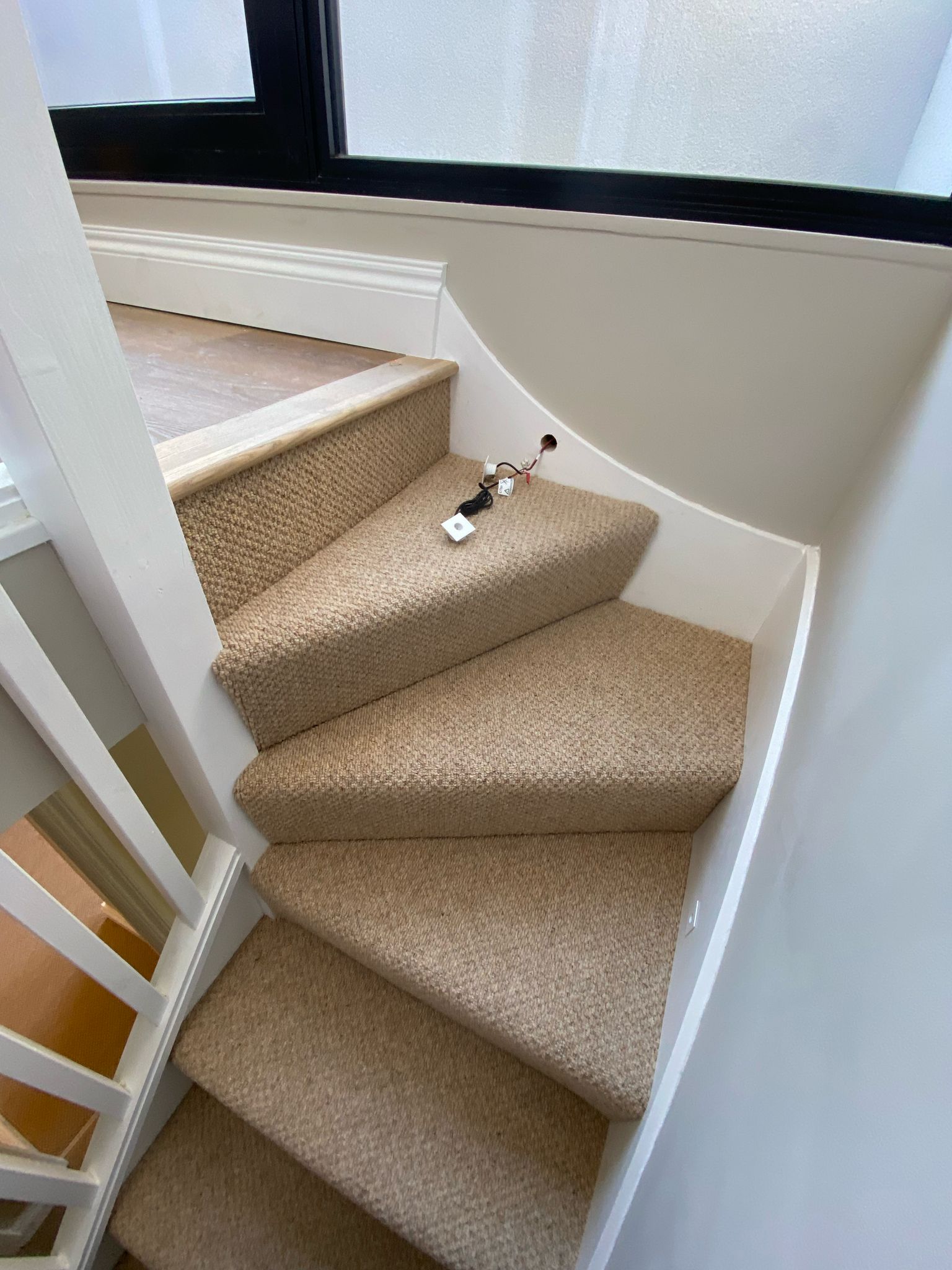 Clarendon Carpets Mortlake Brussels Sand Dune installation in – 6