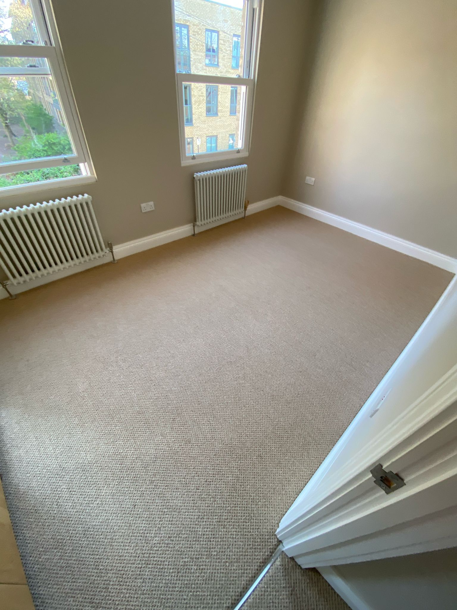 Clarendon Carpets Mortlake Brussels Sand Dune installation in – 7