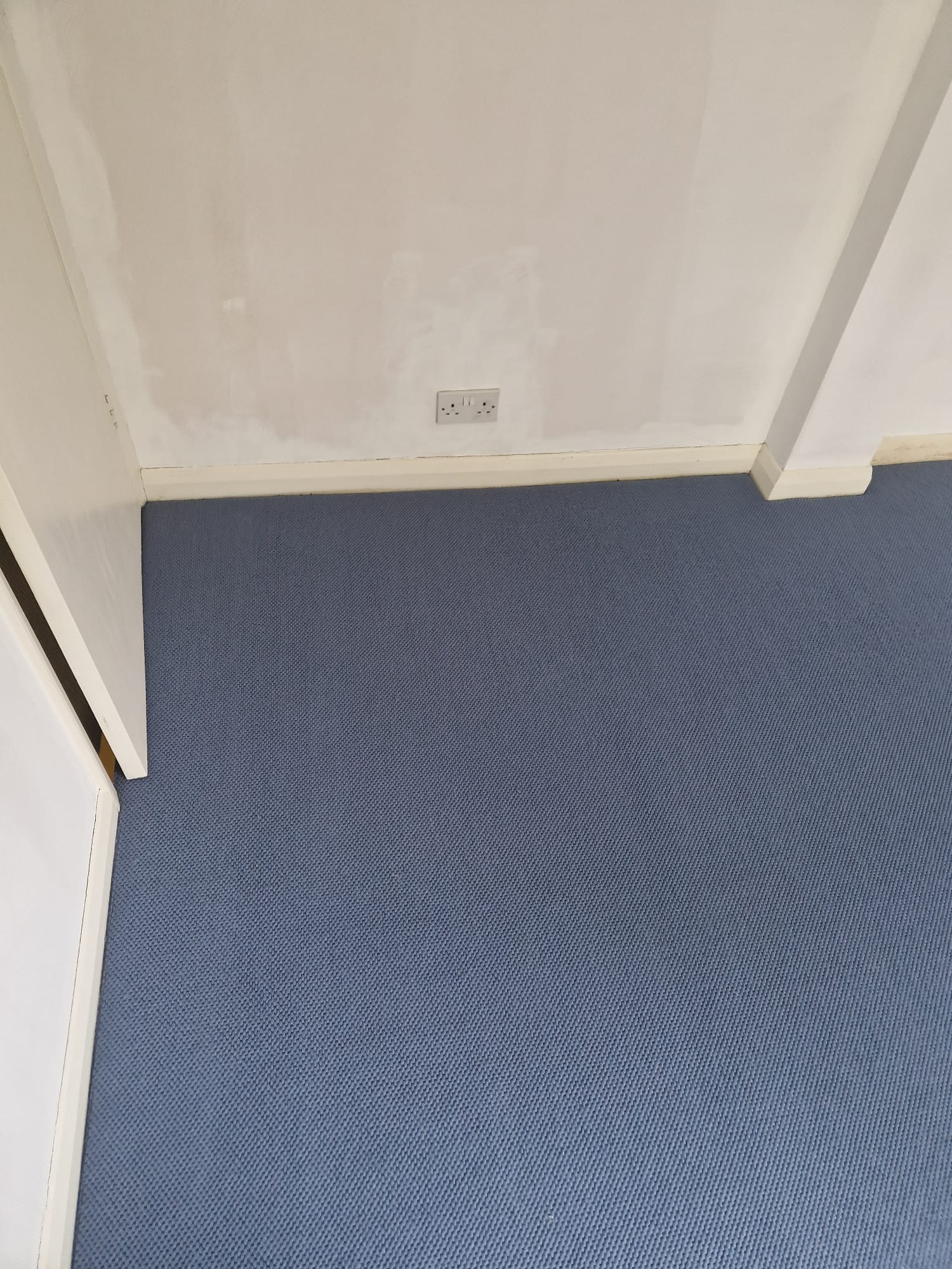 Fibre Carpets Wool Twill Wishing Well installation in – 1