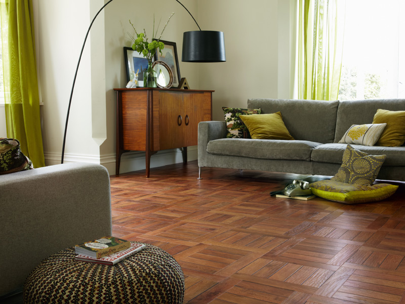 Karndean Art Select Wood Flooring - AP31 Russet Oak - Karndean Flooring - Vinyl Flooring - Wood Flooring