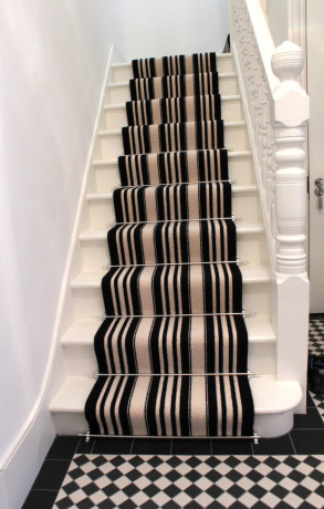 Black-And-White-Striped-Stair-Carpet-3