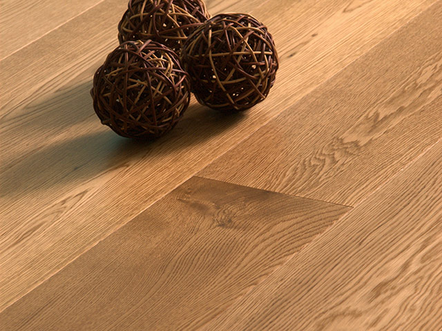 Brooks Bros Wood Flooring - E2010 Prime Oak LAC