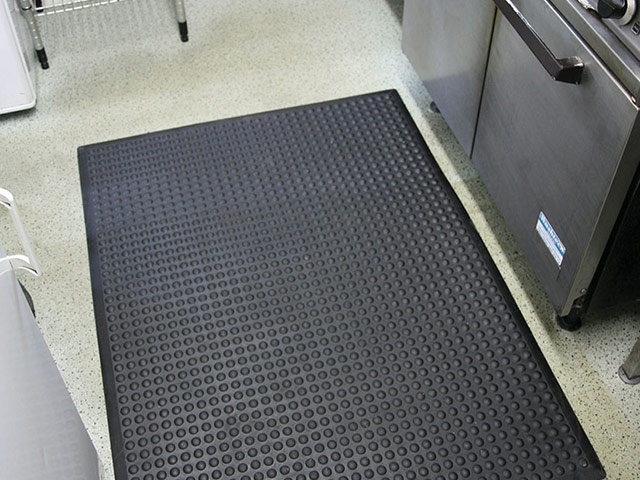Coba Flooring - Mats For Catering - Bubble Mat