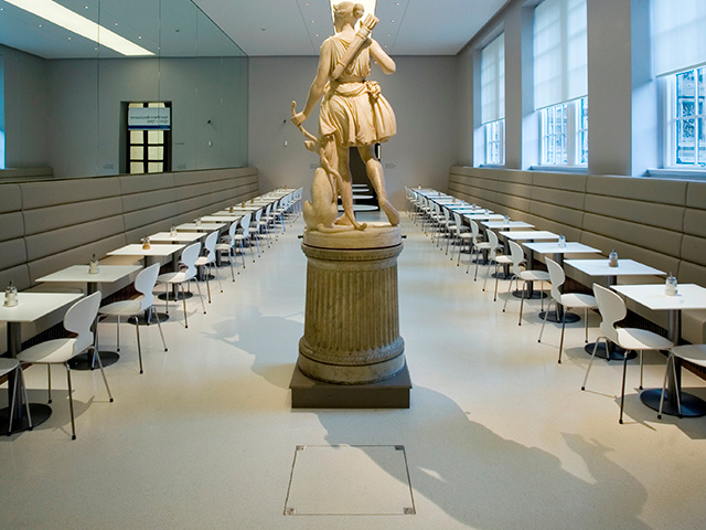 Flowcrete - V&A Museum - MondBco