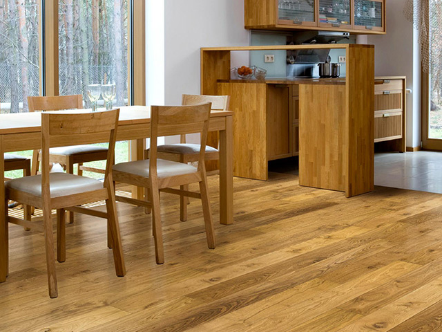 Futura Floors - Wooden Flooring Solid Oak - Castle Planks Solid Hardwood