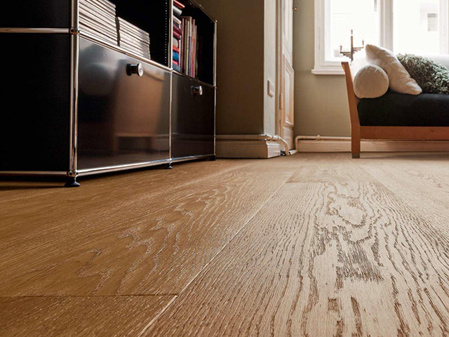 Haro Parquet - Oak Markant Scraped - Guide - Wood Flooring