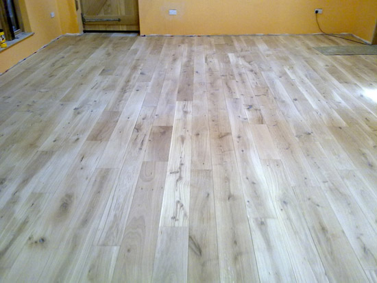 Hardwood Floor Living Room 05