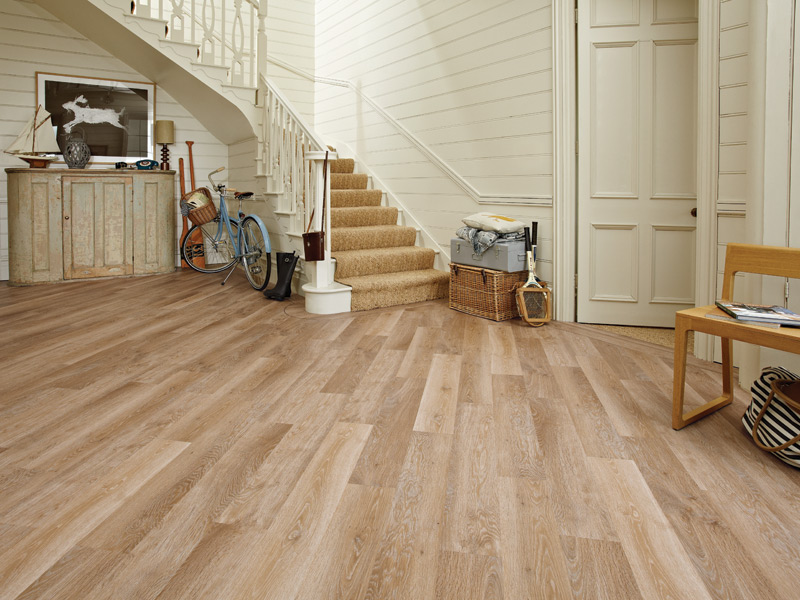 Karndean - Knight Tile Wood Flooring - KP94 Pale Limed Oak, Luxury Vinyl Tile (LVT) Flooring, Porcelain Tile Flooring