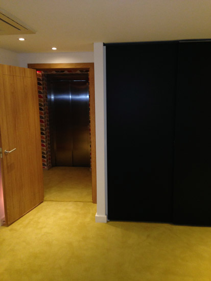 Living Area smooth floor 01