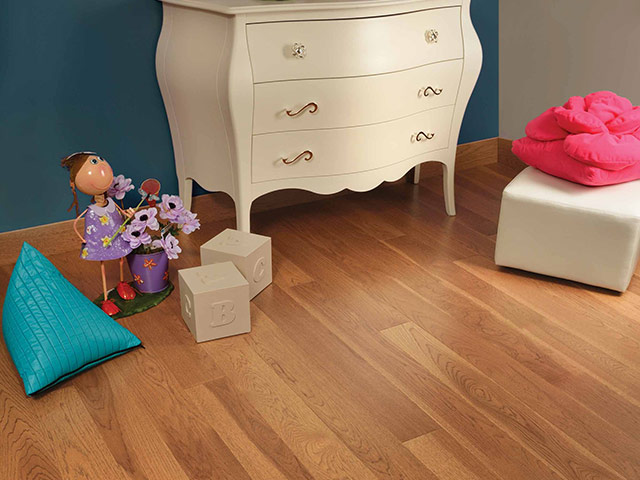 Mirage - Admiration - Hickory Sierra