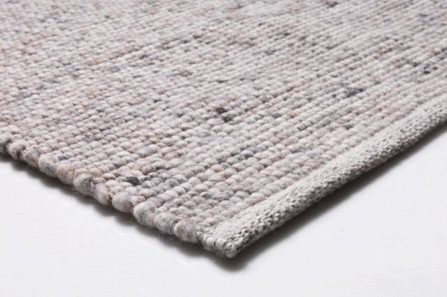 PEBBLES_170X230_115_04