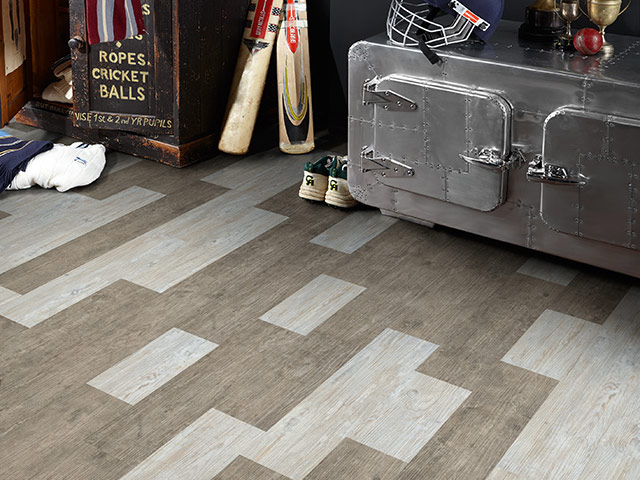 Polyflor - Creative Edge - White Limed Oak, Smoke Brushed Elm, Vinyl Flooring