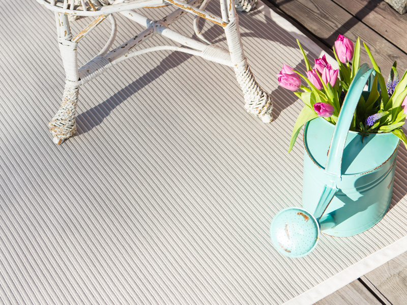 VM Carpets Rata Harmaa Valkoinen - Carpet - News