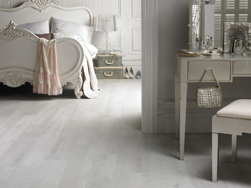 Karndean - Van Gogh Wood Flooring - VGW80T White Washed Oak, Luxury Vinyl Tile (LVT) Flooring