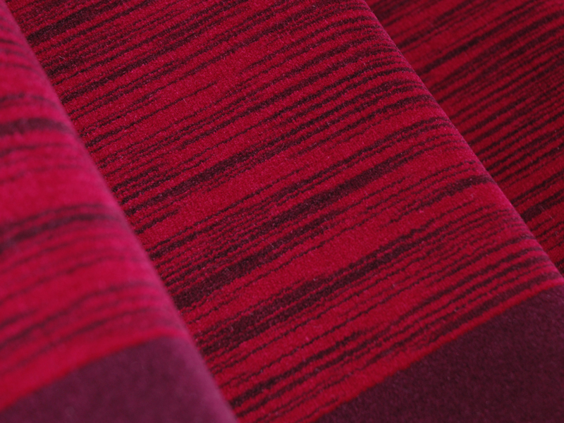 Louis de Poortere - Visa - Rouge Flammé Foncé