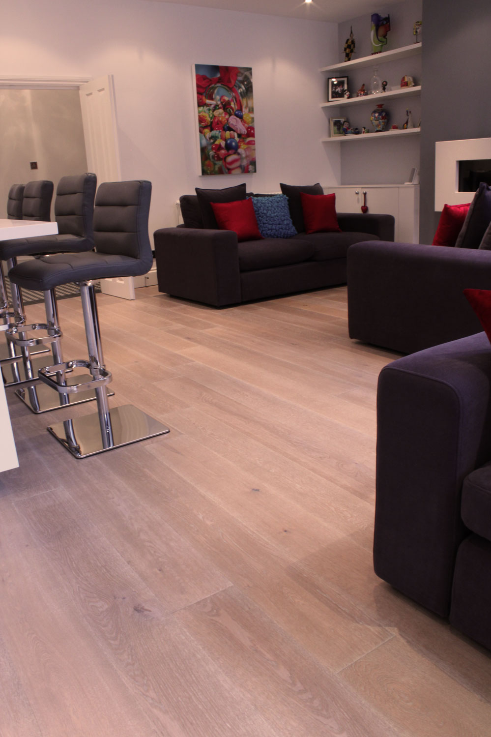 White-Oiled-Oak-Rustic-Flooring-4