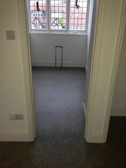 bedroom and bathroom smooth floor 05