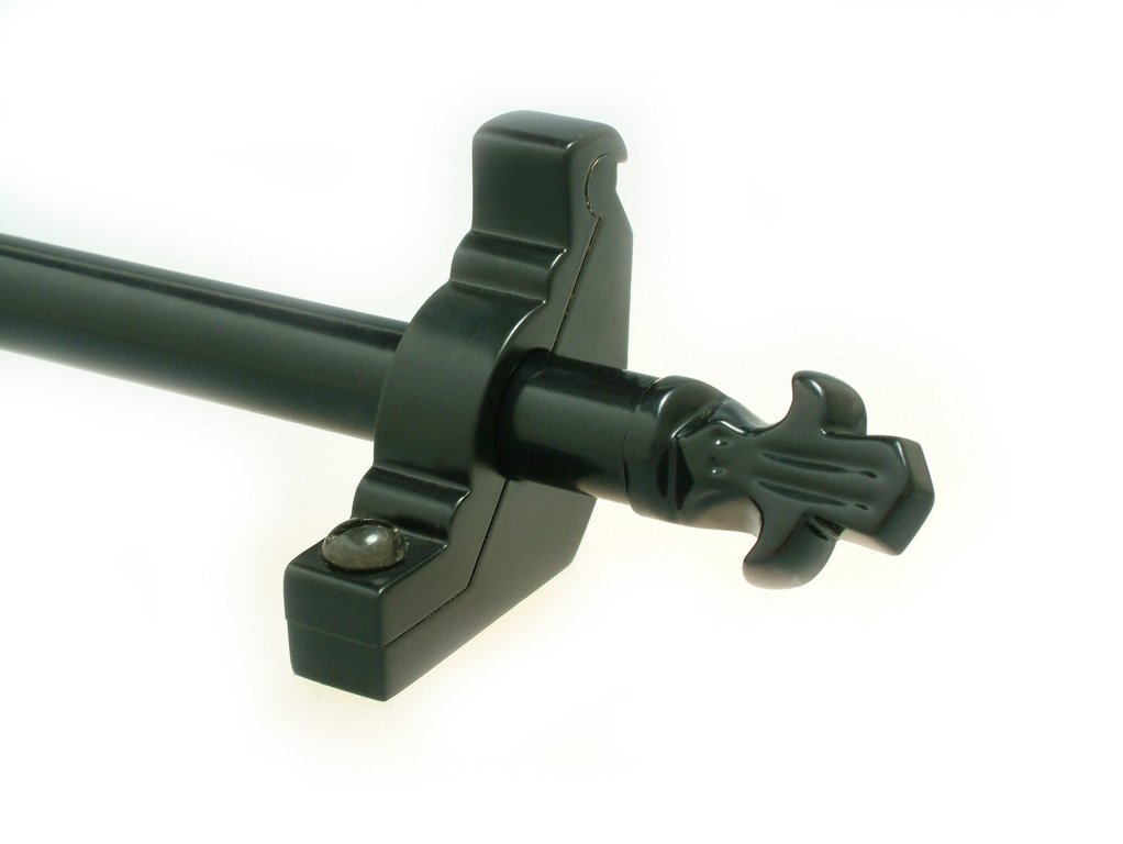 bordeaux_plain_black