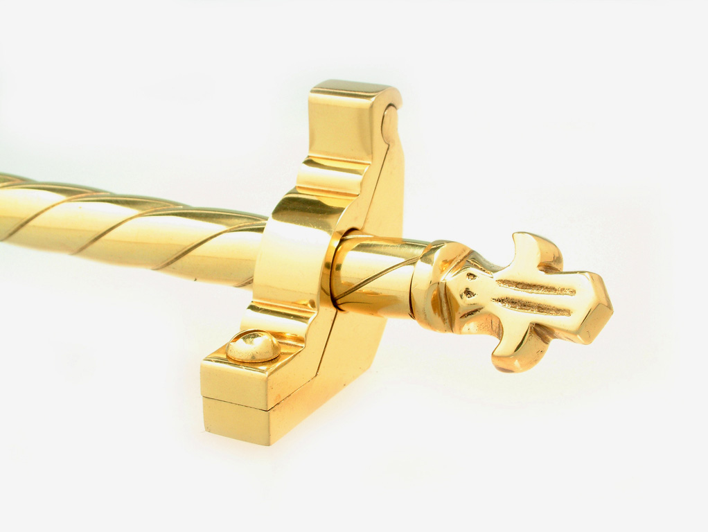 bordeaux_spiral_brass