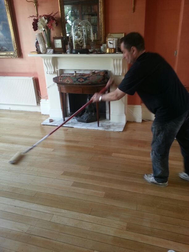 Dining Room Flooring - Guide