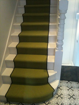 green carpet stairs 02