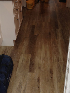 hall stairs and landings Amtico 01