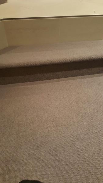 portfolio carpets carpet on stairs winders 02
