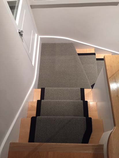 portfolio carpets - grey stair runner balck border 04