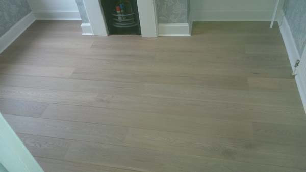 portfolio hardwood floor living areas wood bits 02