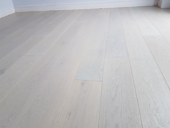 portfolio hardwood rooms light oak installation 01