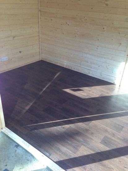 portfolio smooth floors amtico small room 02