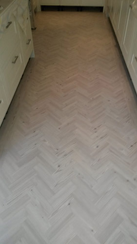 portfolio smooth floors hallway amtico 3